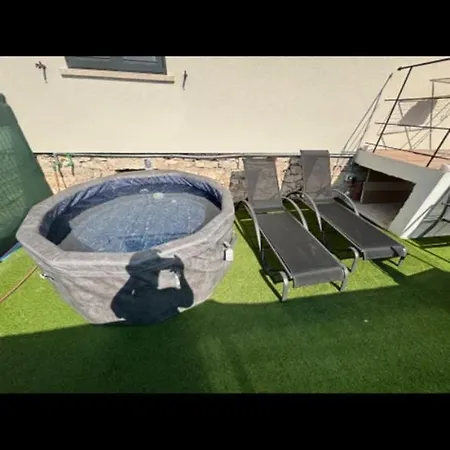 Ninni Villa